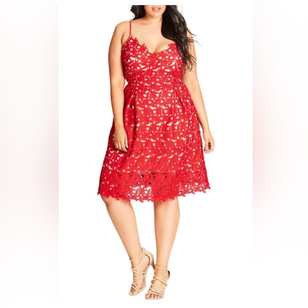 NWT City Chic L/20 Lace and Nude Cocktail Dress - Picture 2 of 3